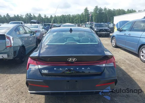 2025 Hyundai Elantra Sel Convenience z USA, uszkodzony, nr VIN KMHLS4DG3SU854638